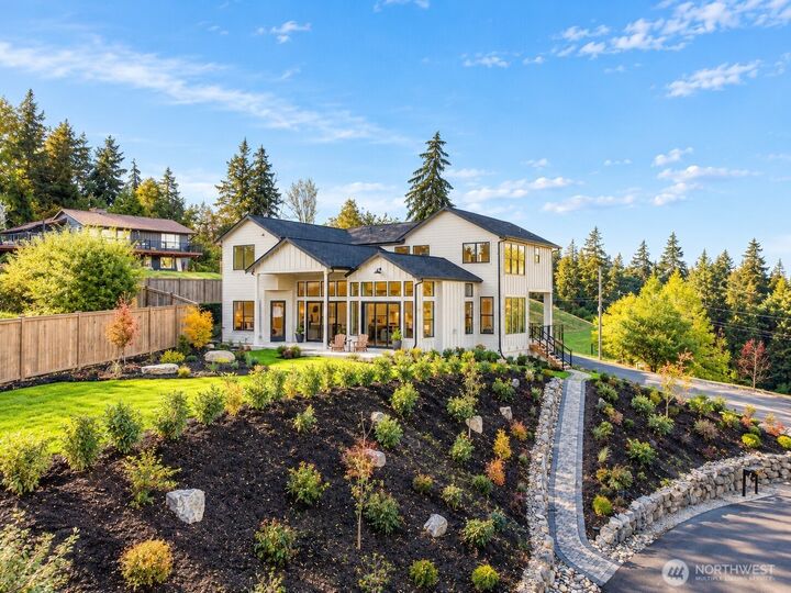 Property Photo: 4404 128th Avenue E WA 98372
