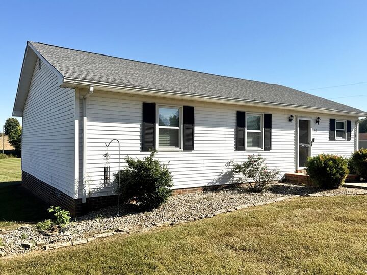 Property Photo:  52 Cloverdale Drive  KY 42141 