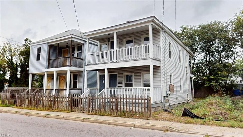 Property Photo:  1618 Berkley Ave  VA 23523 