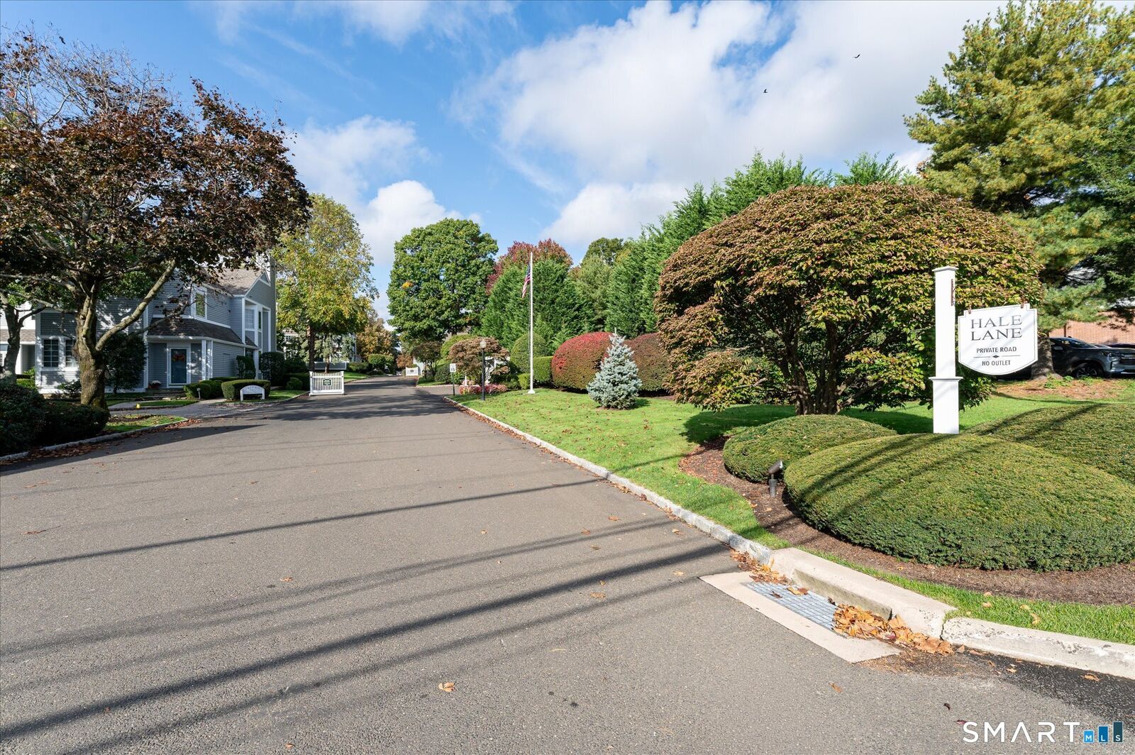 Property Photo:  71 Hale Lane 71  CT 06820 