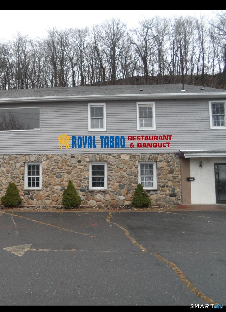 Property Photo:  1835 North Broad Street  CT 06450 