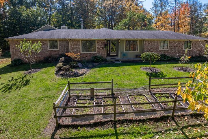Property Photo:  114 Ponder Place SW  OH 43062 
