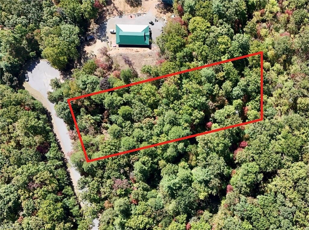 Property Photo: 00 Squire Court NC 28649