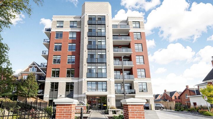 Property Photo:  399 Queen Street S 414  ON N2G 0C4 