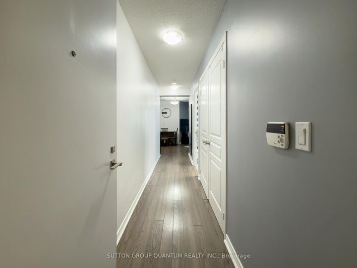 Property Photo:  352 Front Street W 901  ON M5V 0K3 