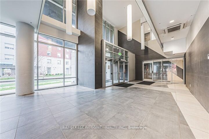 Property Photo:  158 King Street 902  ON N2J 0E5 