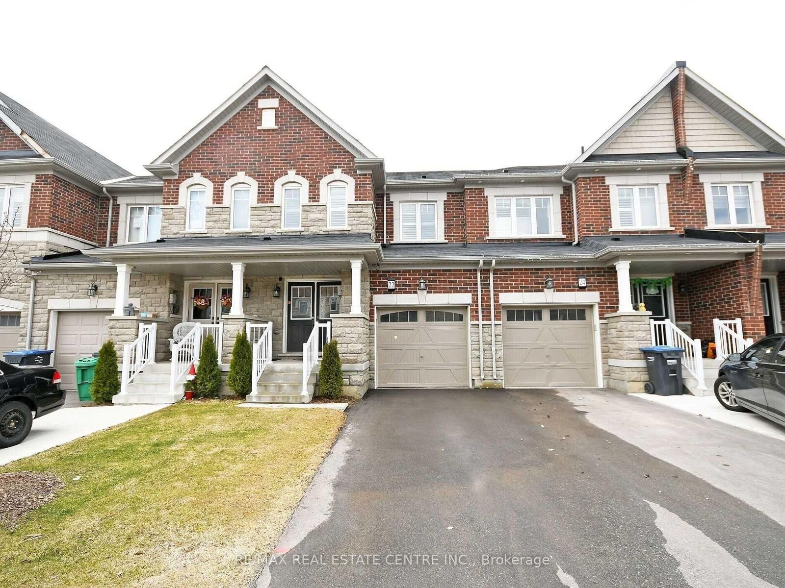 Property Photo:  22 Hoover Road  ON L7A 4L2 