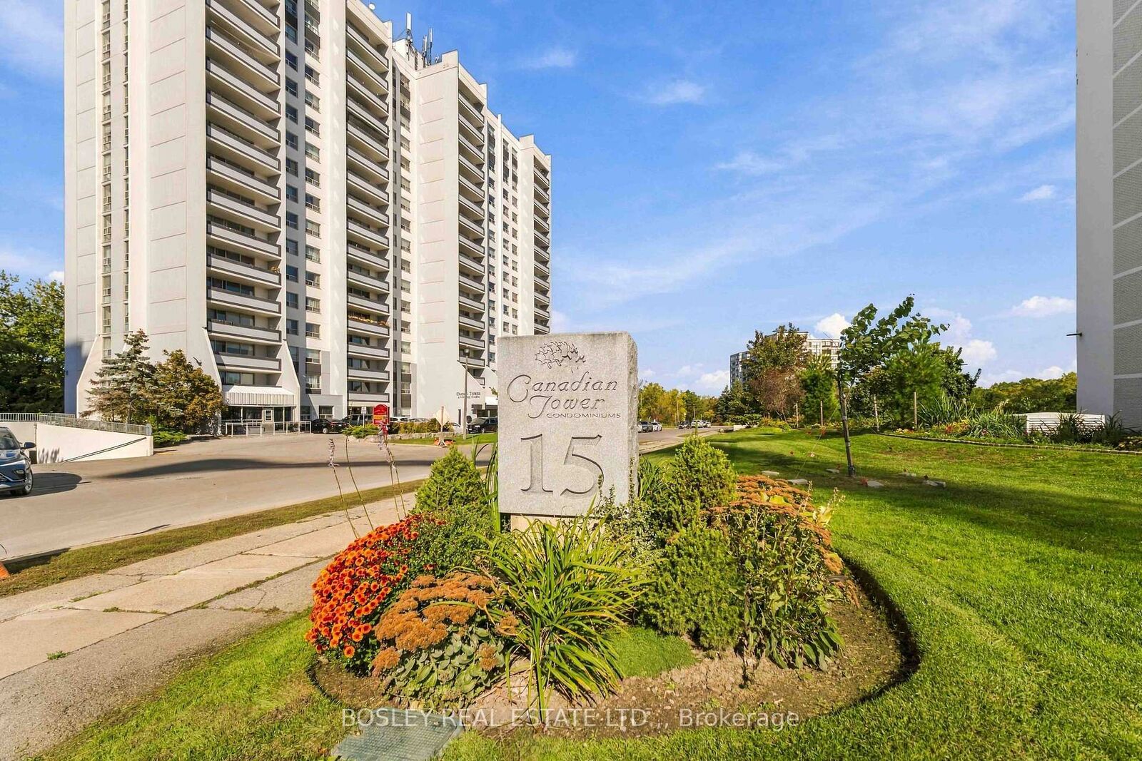 Property Photo:  15 Towering Heights Boulevard 801  ON L2T 3G7 