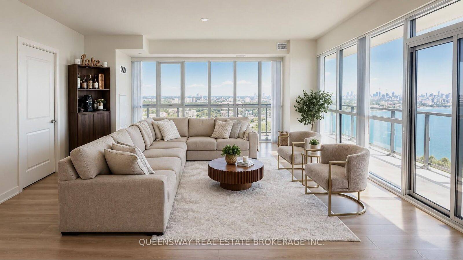 Property Photo:  38 Annie Craig Drive 5002  ON M8V 0G9 