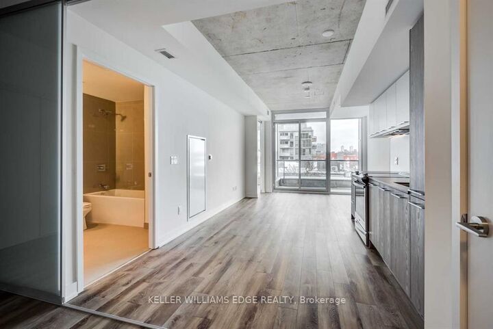 Property Photo:  30 Baseball Place 422  ON M4M 0E8 