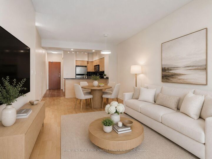 Property Photo:  219 Fort York Boulevard 2806  ON M5V 1B1 