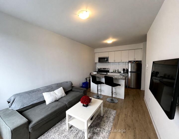 Property Photo:  1760 Simcoe Street N 93 (Rm 2)  ON L1G 4X9 