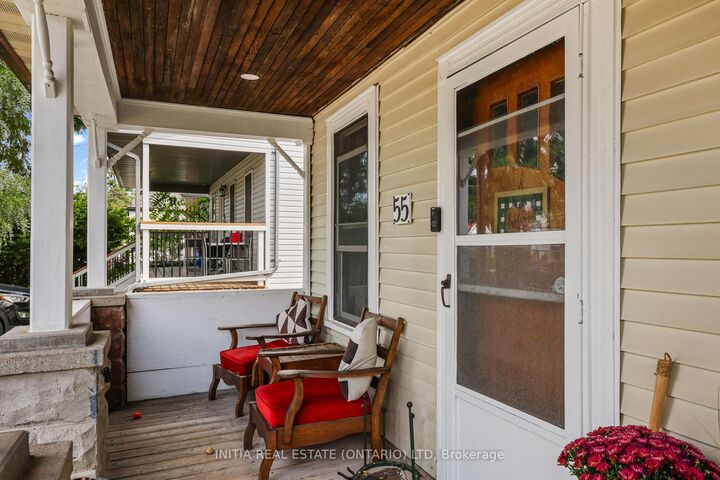 Property Photo:  55 Briscoe Street W  ON N6J 1M4 