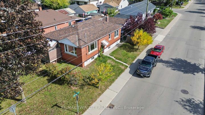Property Photo:  66 Walter Avenue N  ON L8H 5P7 