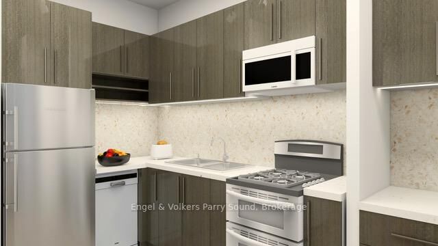 Property Photo:  410 First Street N B02  ON P1P 1B9 
