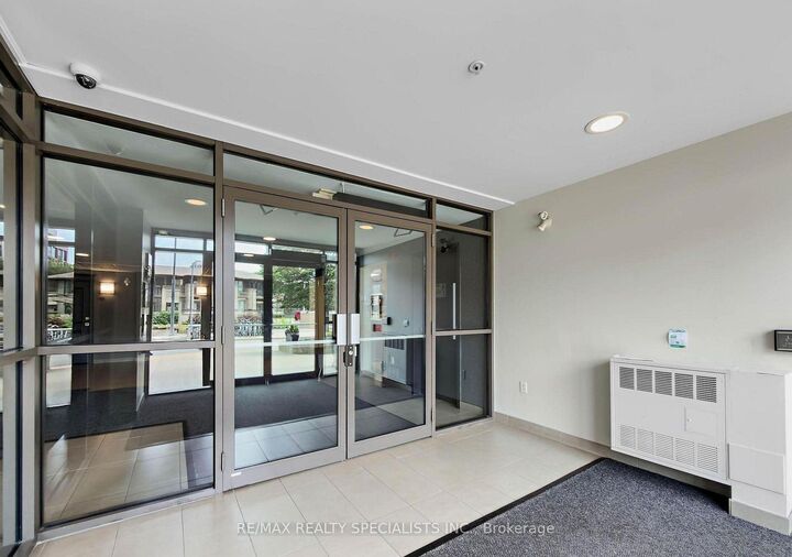 Property Photo:  5010 Corporate Drive 237  ON L7L 0H6 