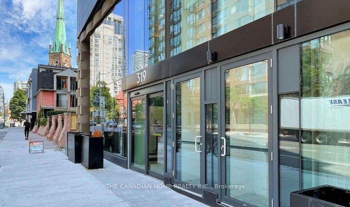 Property Photo:  319 Jarvis Street W 3107  ON M5E 1Z5 