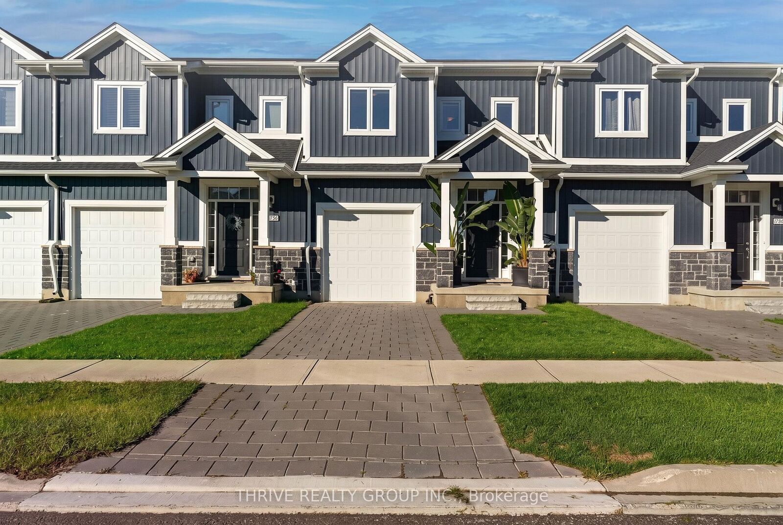 Property Photo:  1760 Finley Crescent  ON N6G 0W3 