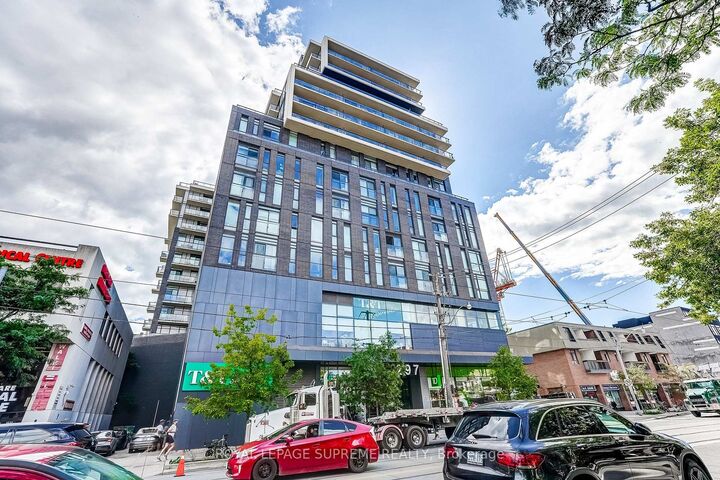 Property Photo:  297 College Street 720  ON M5T 0C2 