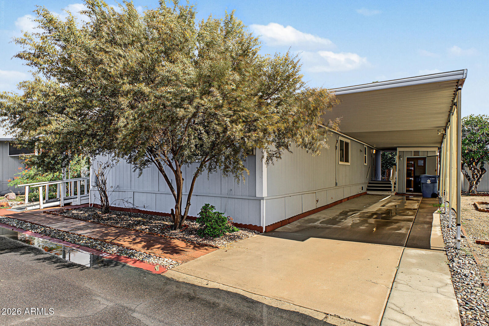 Property Photo: 2650 W Union Hills Drive 54 AZ 85027