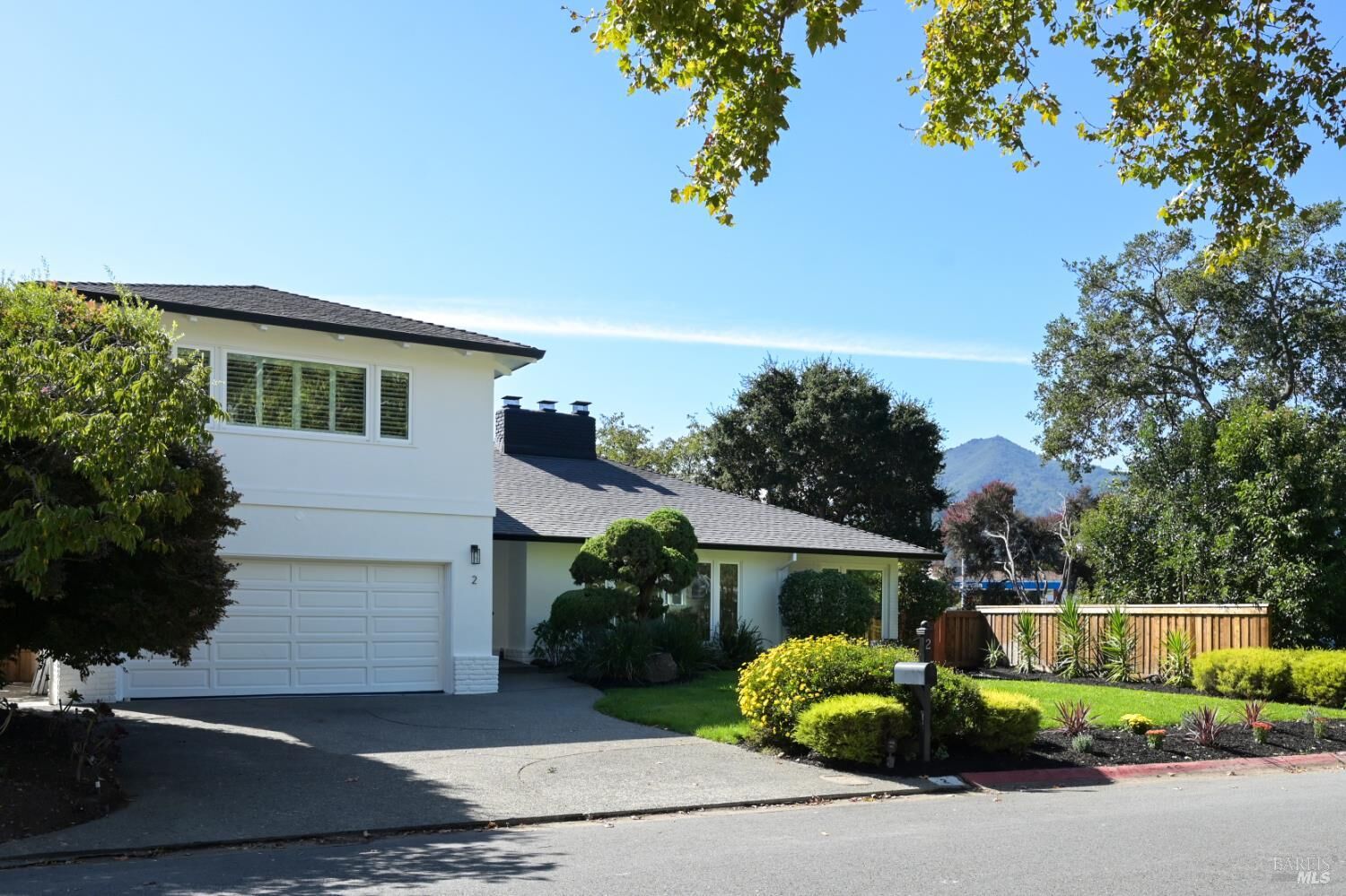 Property Photo: 2 Via La Cumbre CA 94904