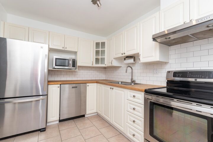 Property Photo:  15150 108 Avenue 103  BC V3R 0V1 