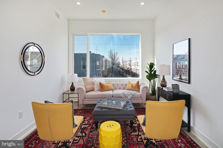 Property Photo: 2031 S 20th Street 2 PA 19145