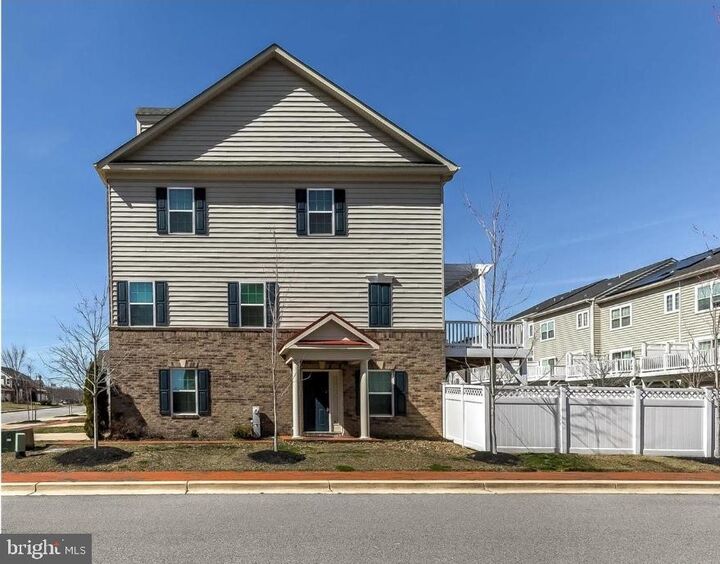 Property Photo: 15308 Littleton Place MD 20774