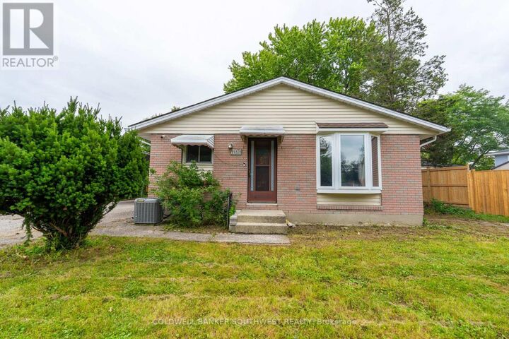 Property Photo: 1104 Overlea Crescent ON N7S 4E7