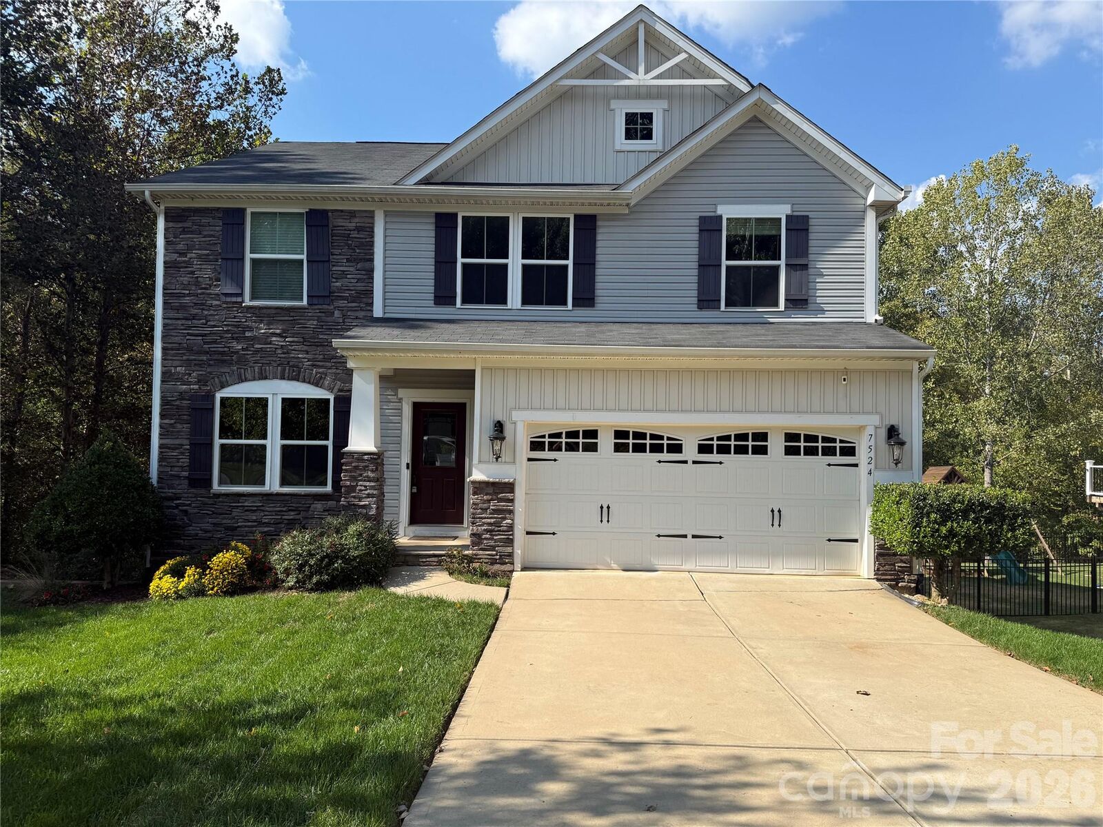 Property Photo: 7524 Berkeley Road NC 28037