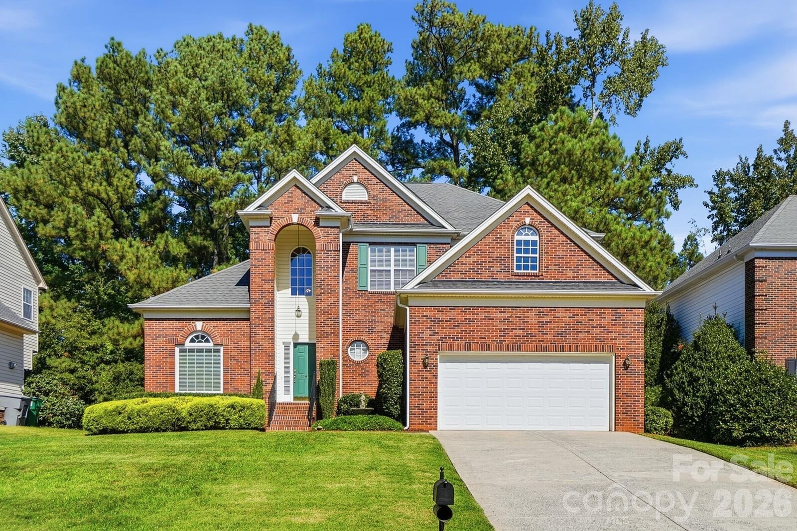 Property Photo: 11438 McGinns Trace Court NC 28277