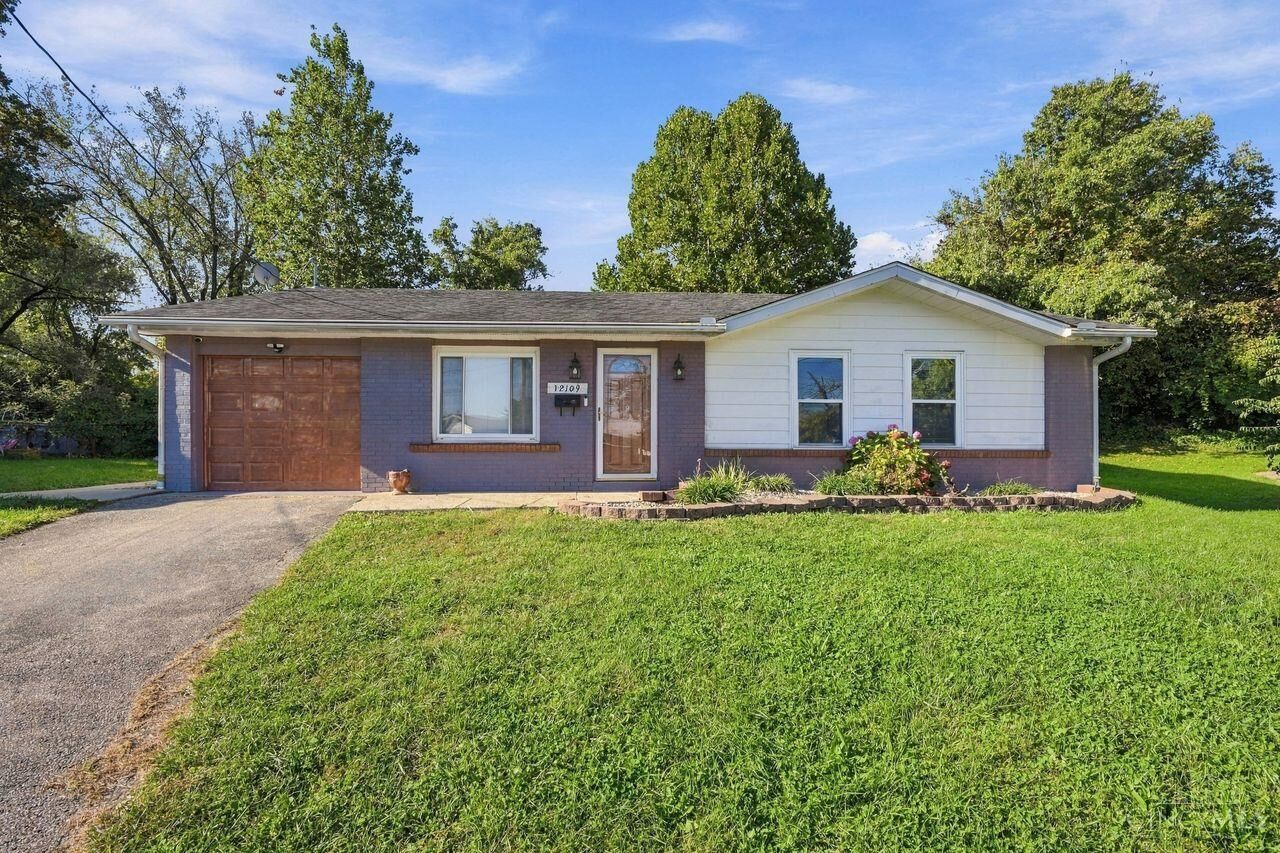 Property Photo:  12109 Seaford Drive  OH 45231 