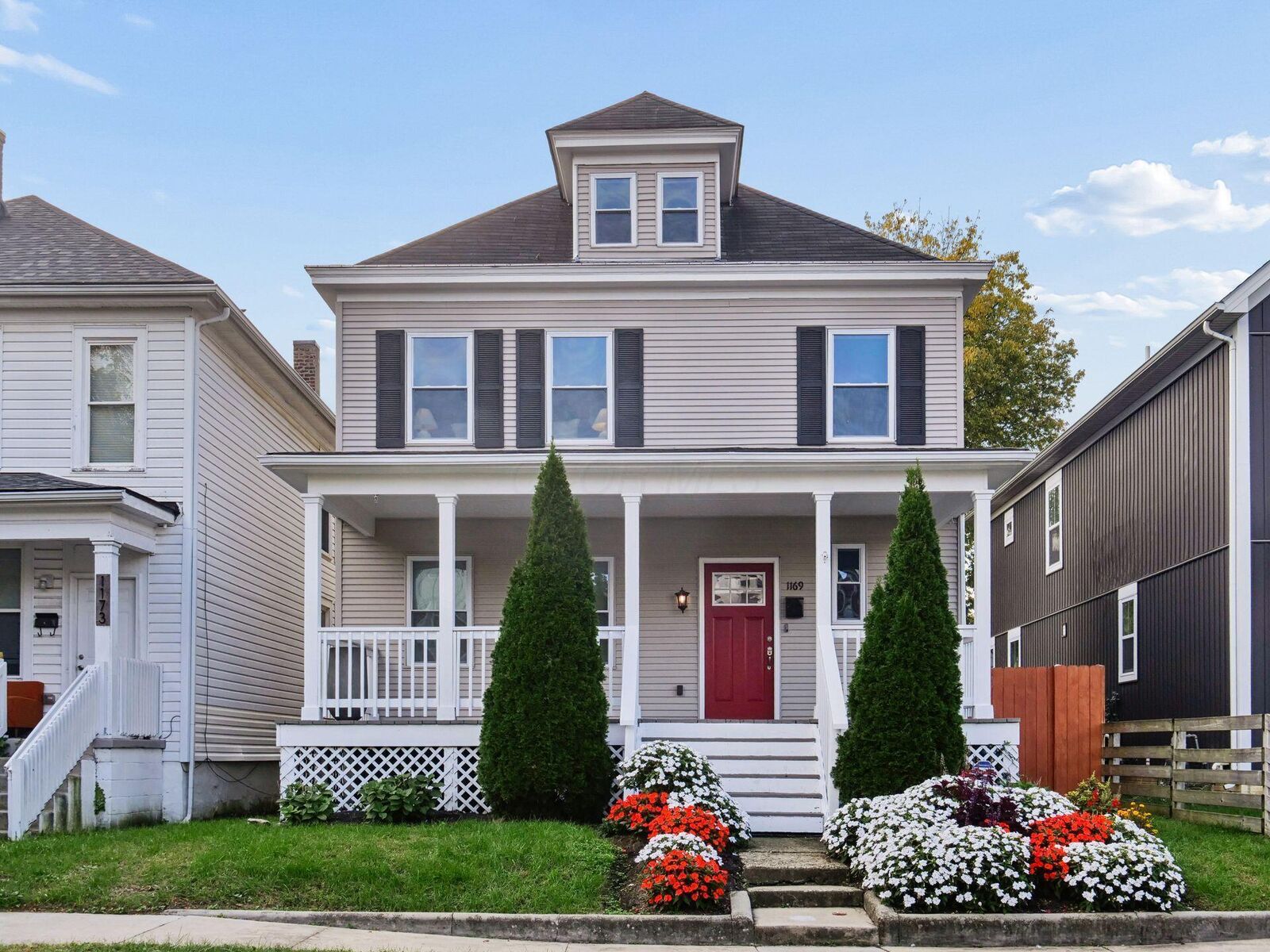 Property Photo:  1169 E Rich Street  OH 43205 