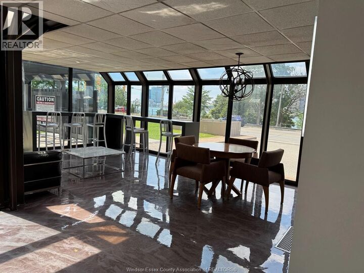 Property Photo:  111 Riverside Drive East 1105  ON N9A 2S6 