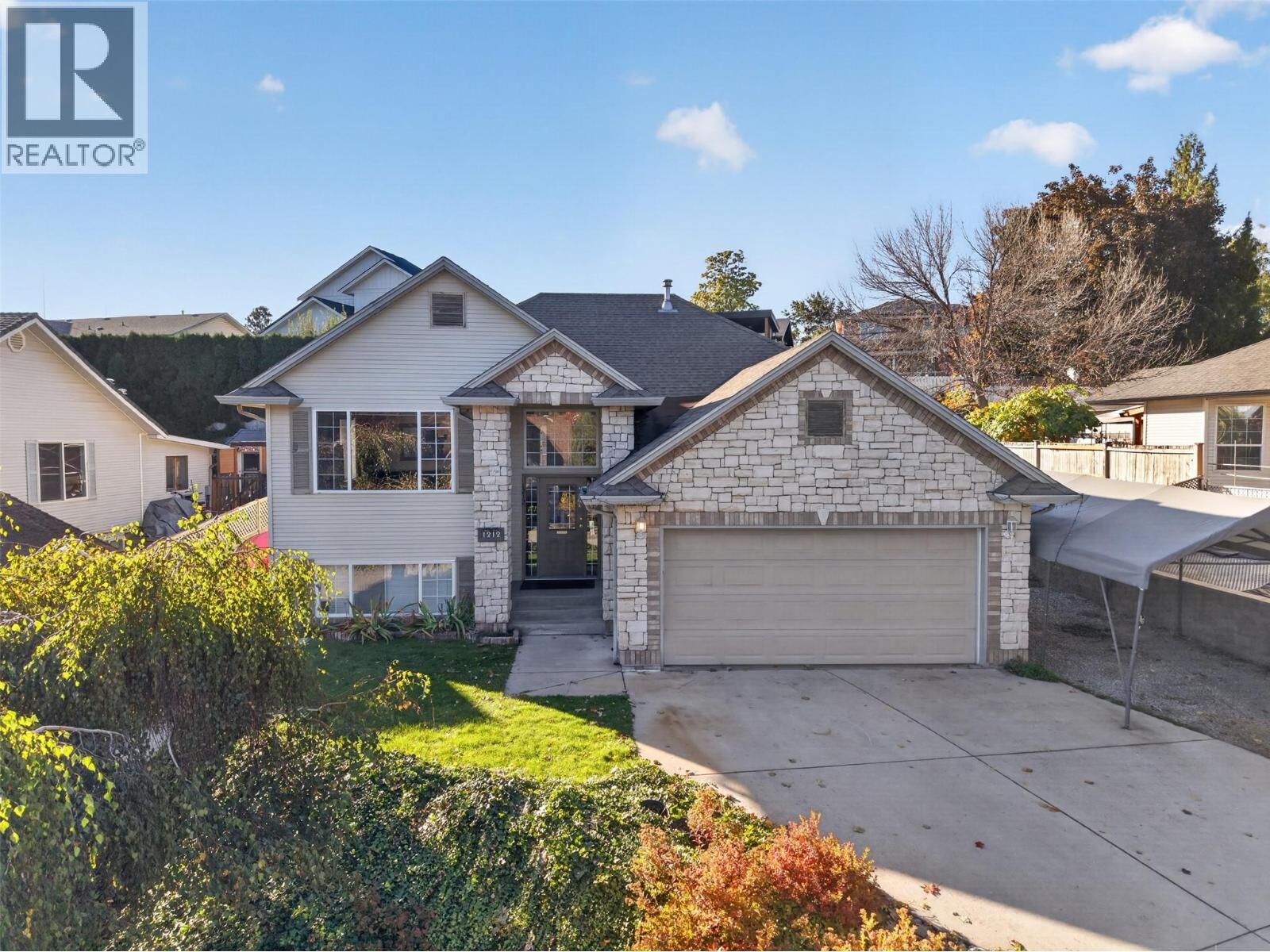 Property Photo:  1212 Cerise Drive  BC V1Y 9R8 