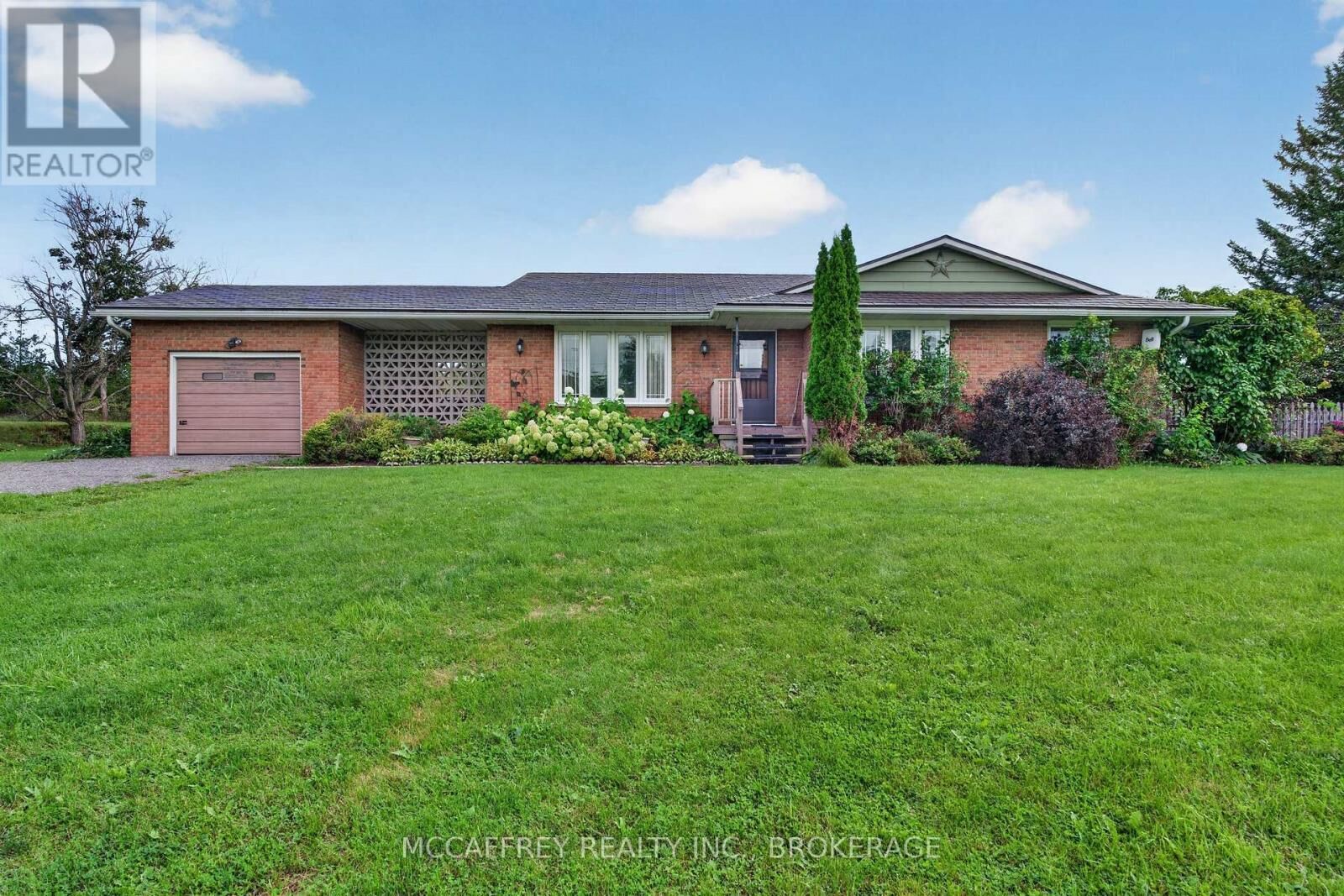 Property Photo:  2572 County Rd 1 East  ON K7R 3L2 