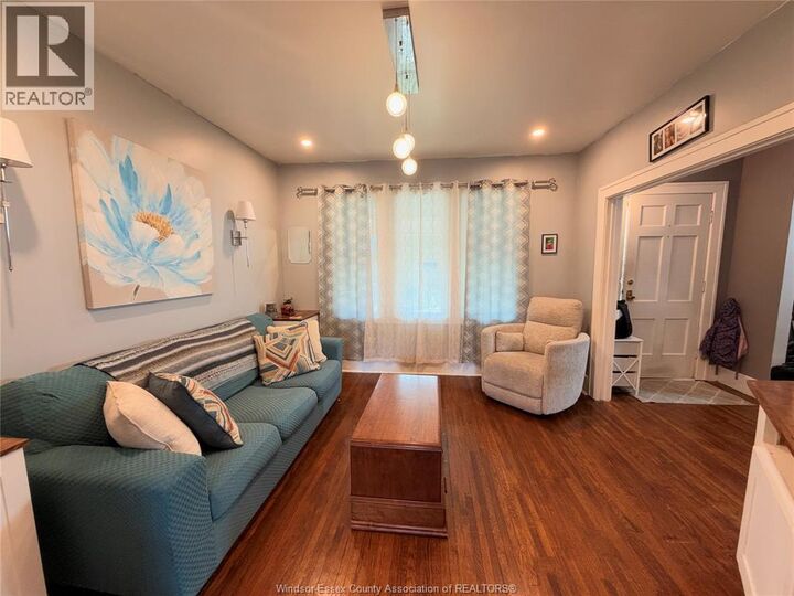 Property Photo: 1508 Gladstone Avenue ON N8X 2R1