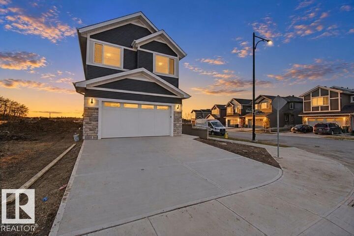 Property Photo:  704 Elderberry Close NW  AB T6M 3J6 