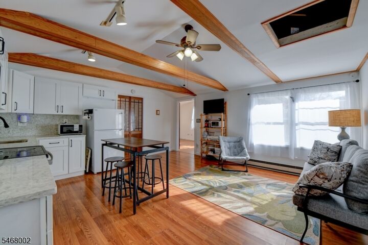 Property Photo:  9 Woods Rd  NJ 07826 