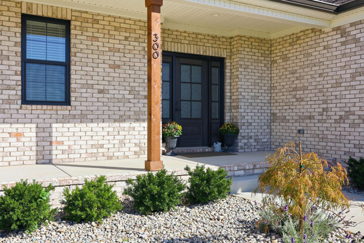 Property Photo:  300 Morgan Leigh Lane  KY 40356 