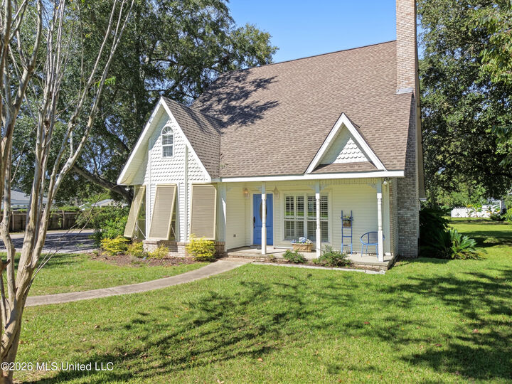 Property Photo:  723 Old Spanish Trail  MS 39520 