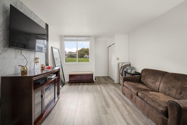 Property Photo:  1434 Big Bend Rd  WI 53189 