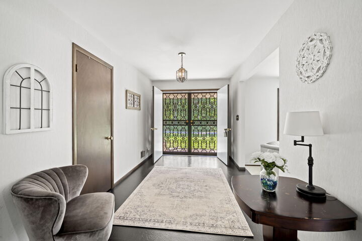 Property Photo:  8441 S 20th St  WI 53154 