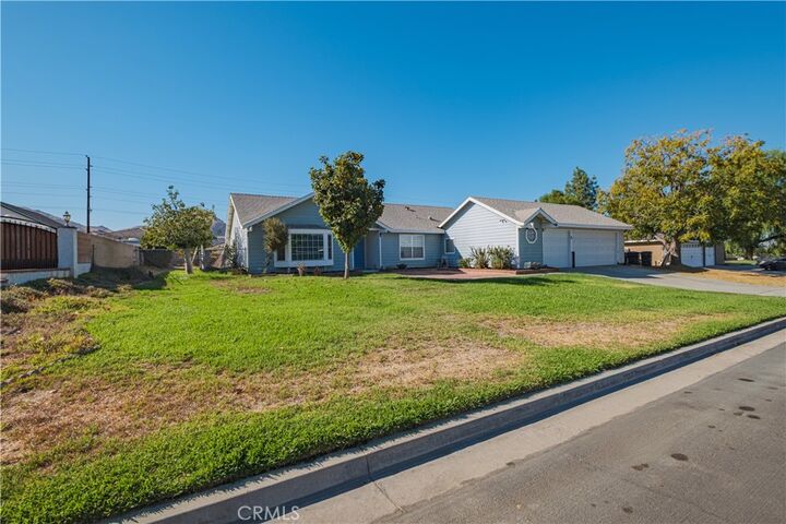 Property Photo:  472 Tanner  CA 92507 