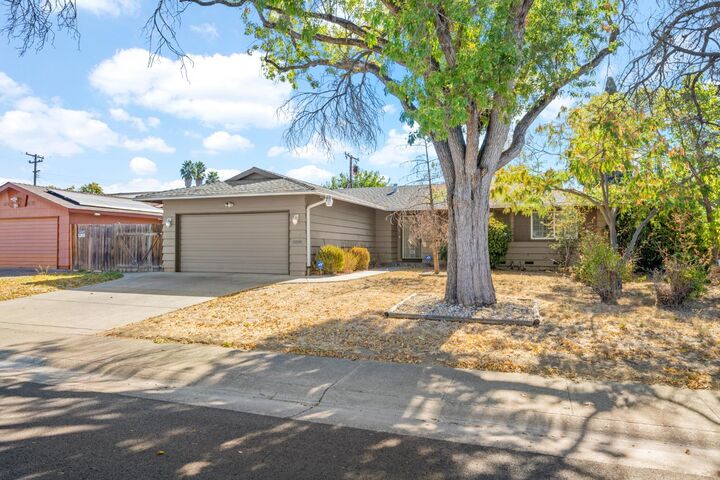 Property Photo:  7019 Ursa Parkway  CA 95823 