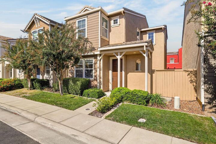 Property Photo:  10937 Oakham Drive  CA 95670 