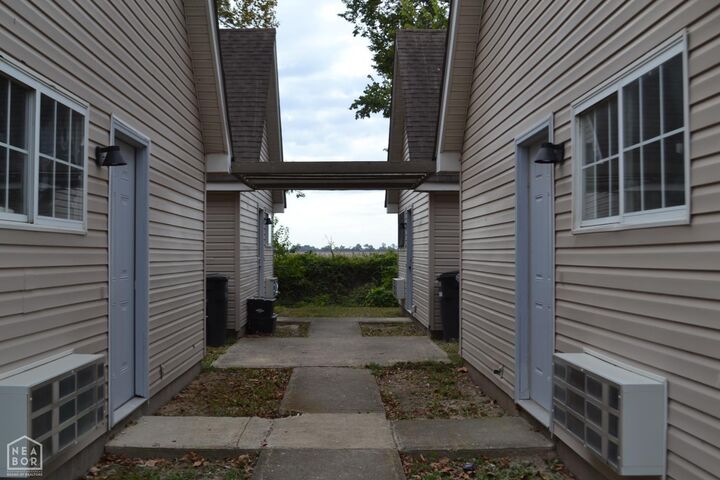 Property Photo:  228 Ambrea  AR 72472 