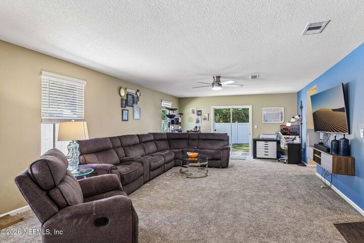 Property Photo:  3198 Lawton Place  FL 32043 