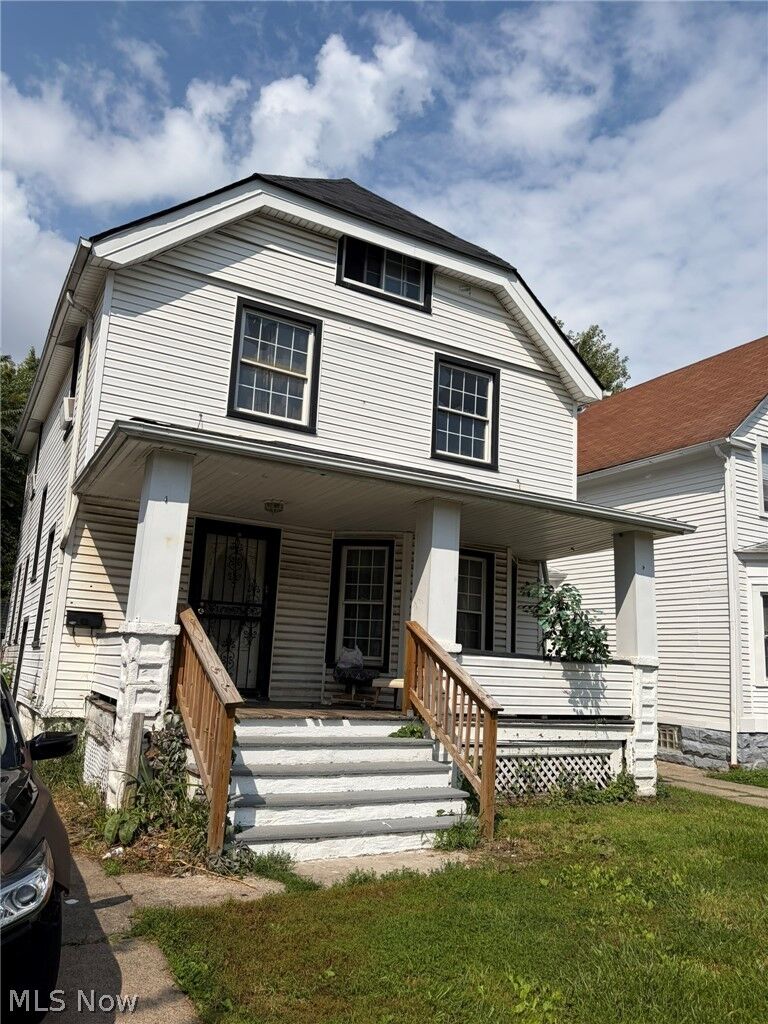 Property Photo:  2150 W 81st Street  OH 44102 
