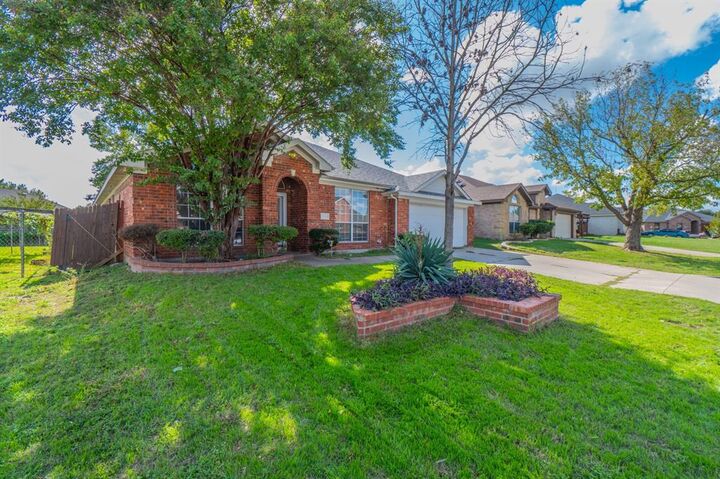 Property Photo:  3913 Orlando Springs Drive  TX 76123 